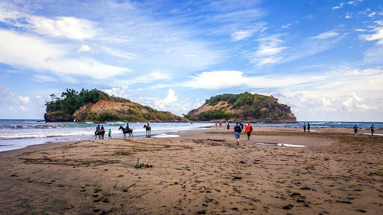 Le tombolo de Sainte-Marie (Martinique)